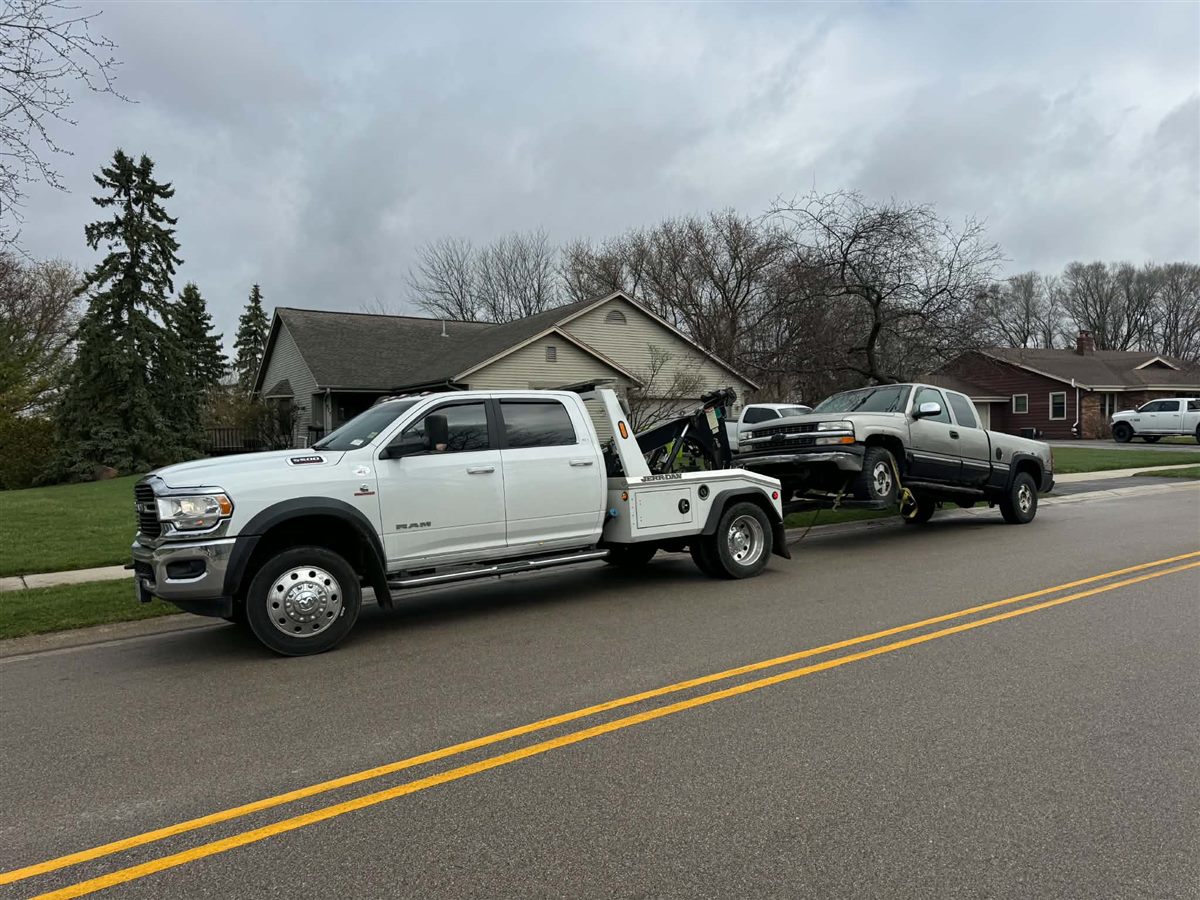 we buy junk cars Milwaukee, free towing of a Chevy Silverado pickup